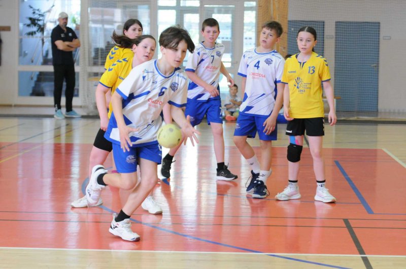 50x <i class="fas fa-camera" aria-hidden="true" title="Obsahuje fotografie"></i> Starší miniházená: Mistr. turnaj v Litovli