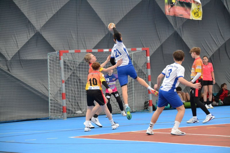 Házená - 57x <i class="fas fa-camera" aria-hidden="true" title="Obsahuje fotografie"></i> Starší žáci: PHC 2026 - 2. den