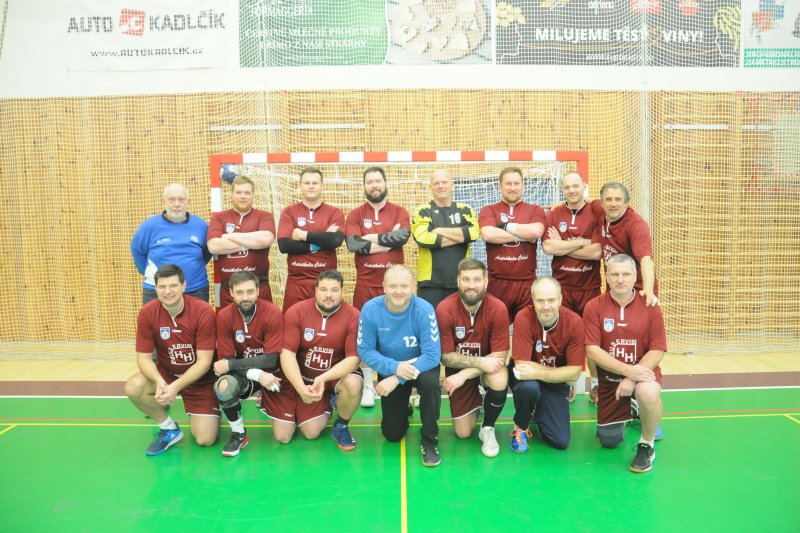 97x  Veteráni: Novoroční turnaj veteránů 10. ročník 2. díl