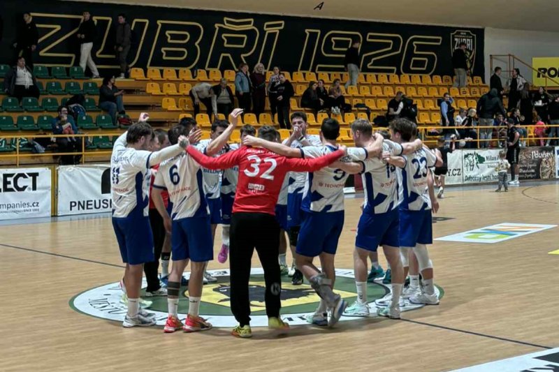 Junioři mají první body z venkovního utkání