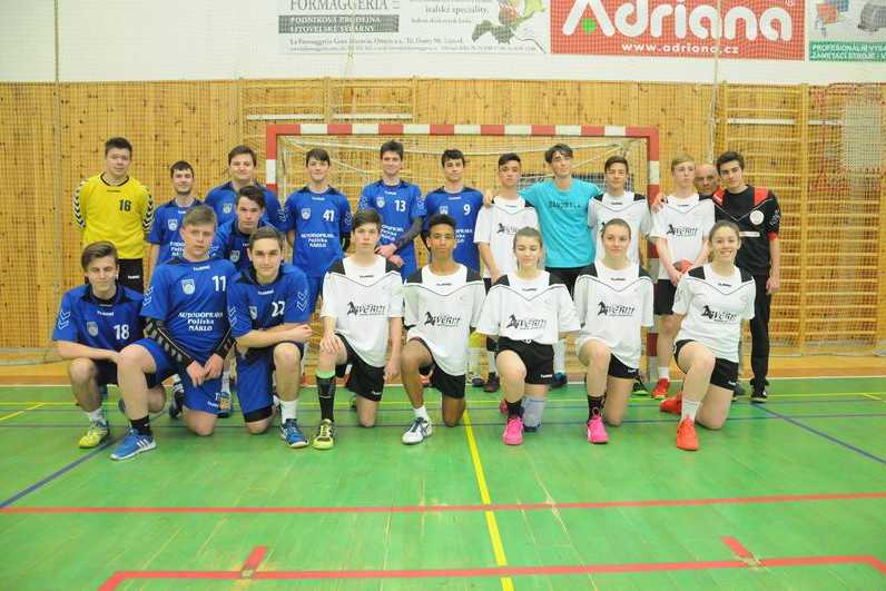 21x  Mladší dorost: Tatran Litovel - Handball Club Cournon d'Auvergne